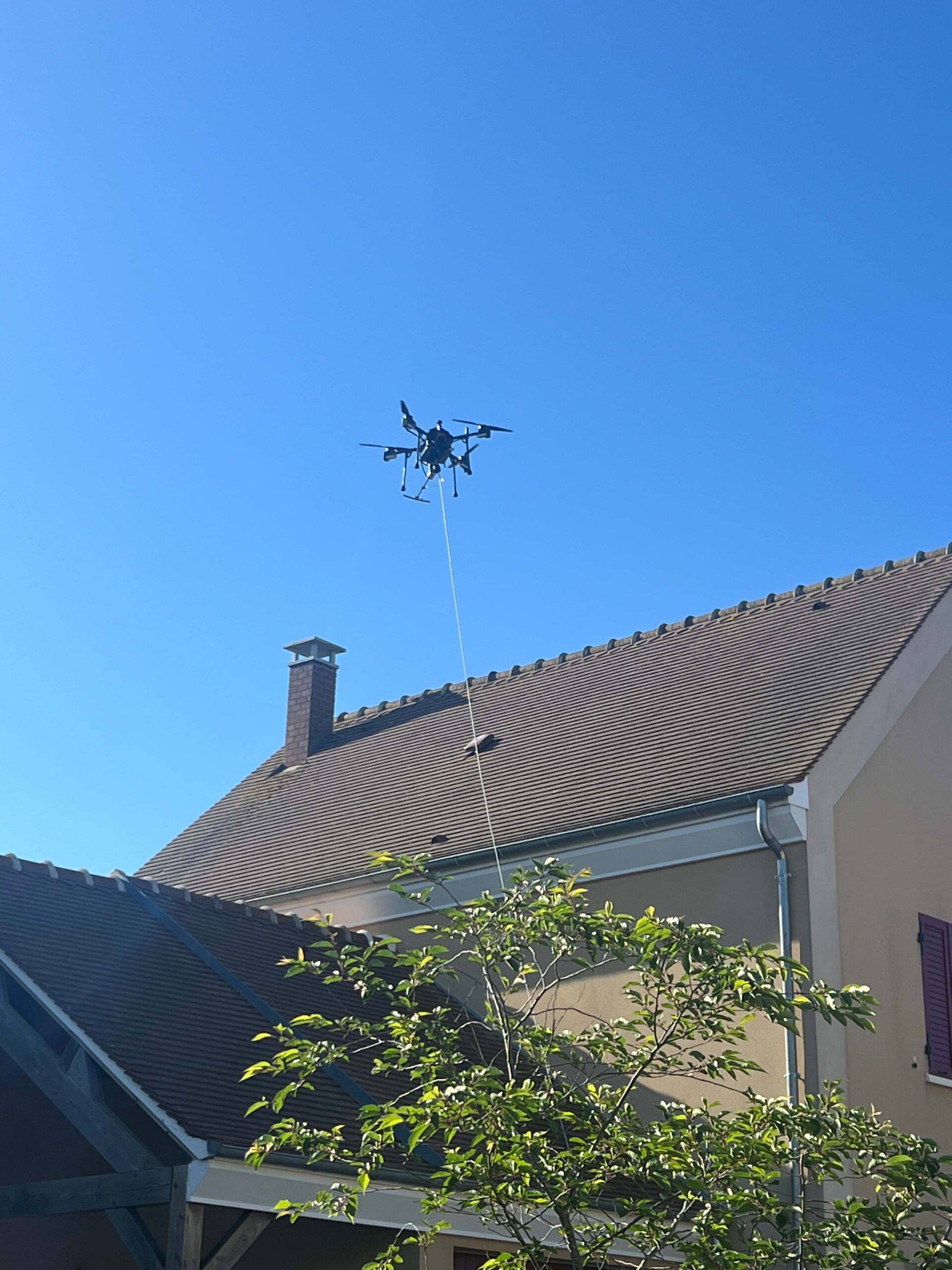 Démoussage de toiture réalisé dans l'Essonne (91)