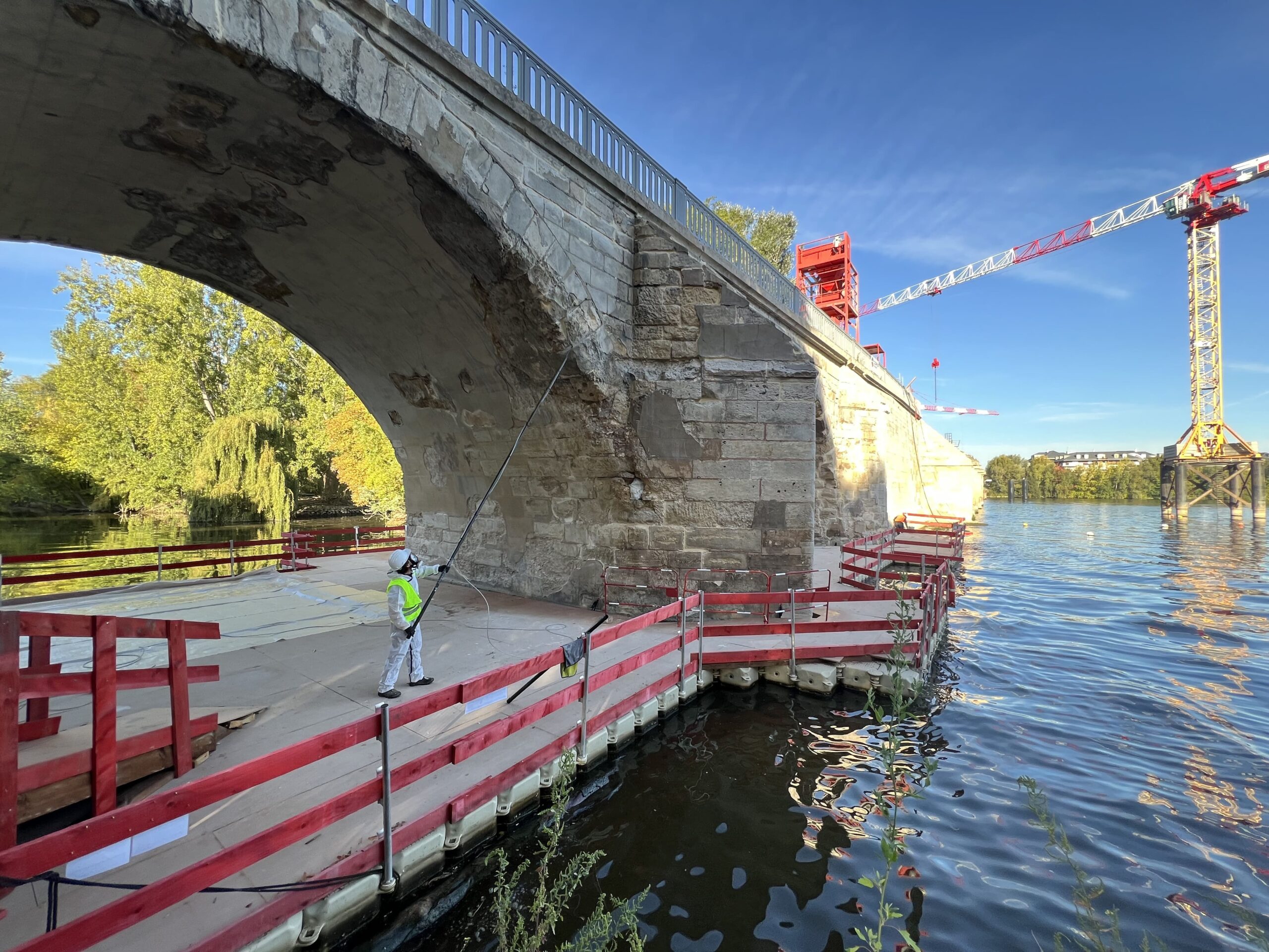 Photo de chantier Pro Démoussage : intervention de nettoyage et démoussage